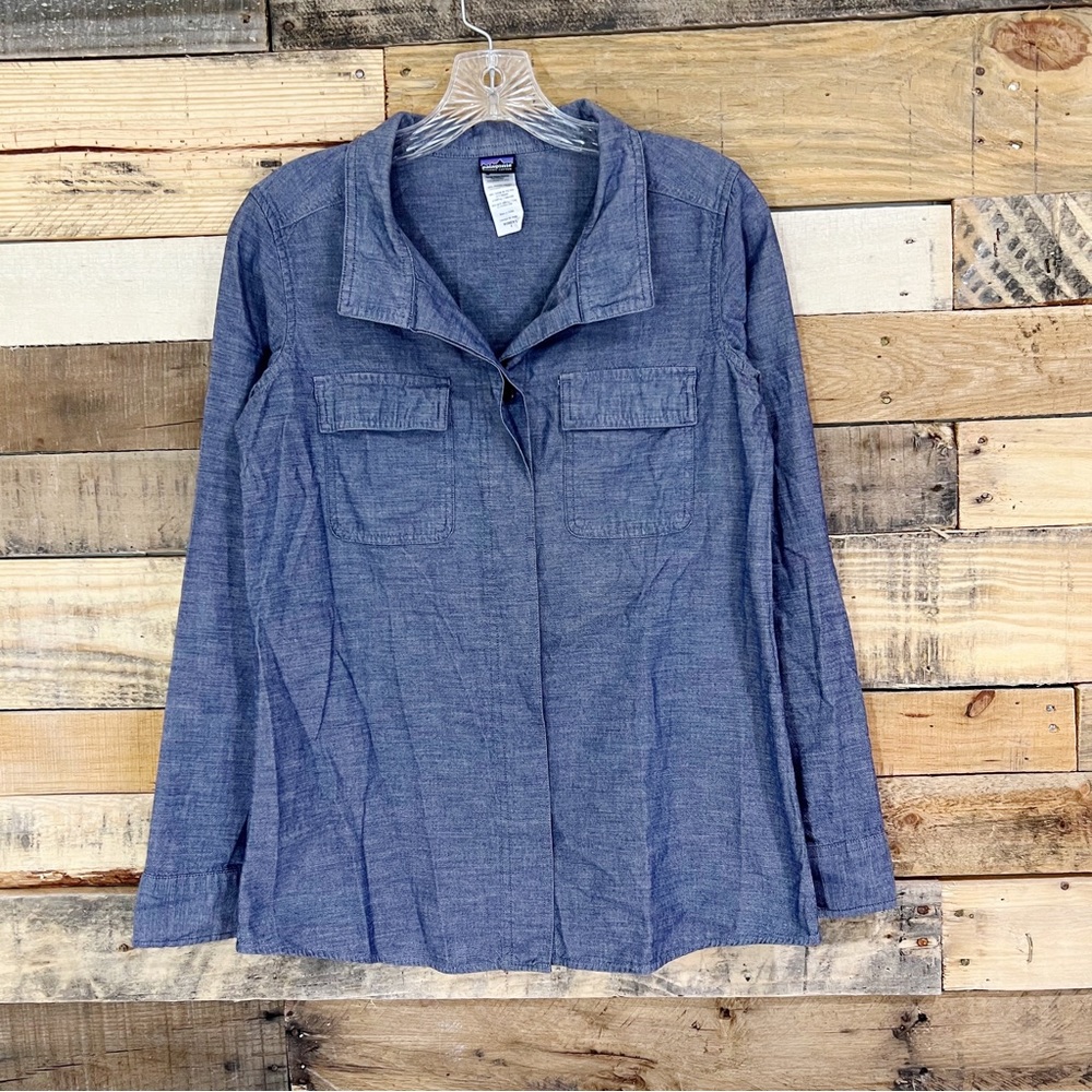 Patagonia Organic Cotton Blue Denim Chambray Buttondown Shirt Size 4